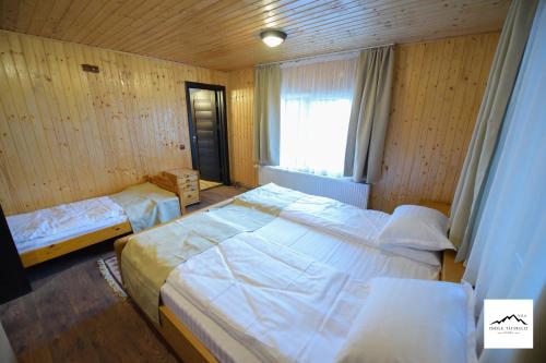 Padina Lodge in Poiana Tapului