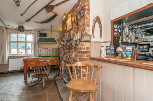 The Windmill Inn - image 9