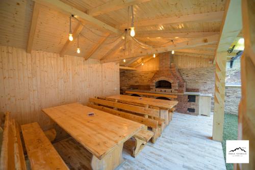 Restaurante, Padina Lodge in Poiana Tapului