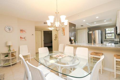 Ocean Village Club R23 - image 16