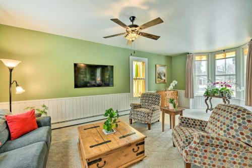 Charming Buena Vista Creekside Home Walk to Main! - image 9