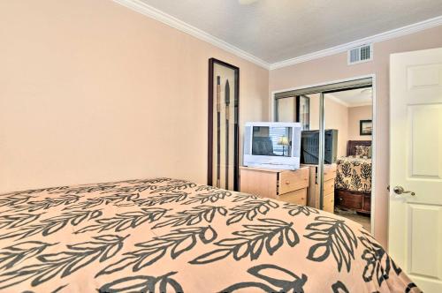 Oceanfront Corpus Christi Condo with Pool! - image 7