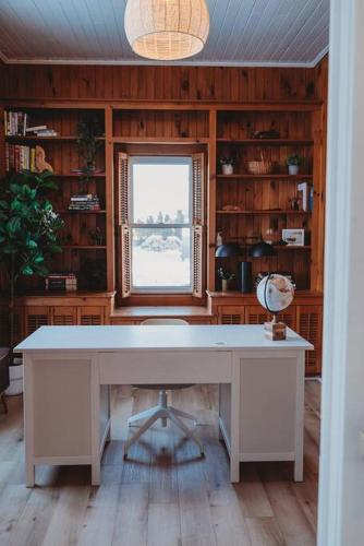 Beach House in Niagara in Camelot Beach (ON)