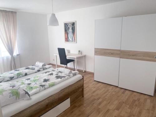 Zentrale 2-Zimmer Wohnung in Altstadt & Bahnhofsnähe ( überdachte Gartenterasse ) in Lübeck, Deutschland