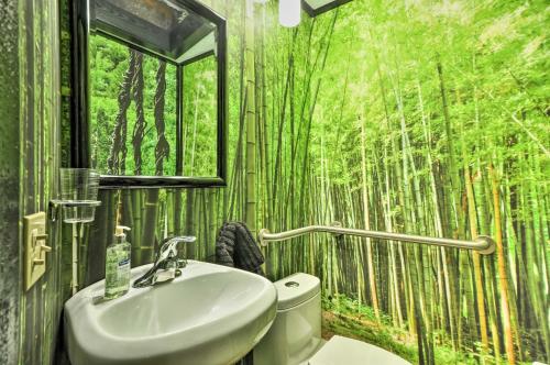 Willamette Valley Apt - Surrounded by Wineries! - image 2