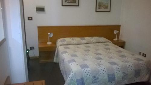 Hotel Aurora - main image