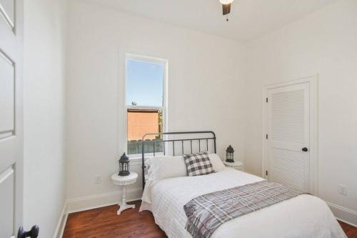 Large Orleans Villa
