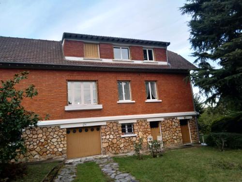 Зовнішній вигляд готелю, Le castel Le Notre in Антоні