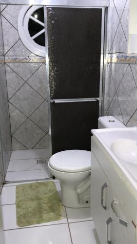 Fürdőszoba, Apartamento inteiro com piscina em Balneário Pinhal (Apartamento inteiro com piscina em Balneario Pinhal) in Cidreira