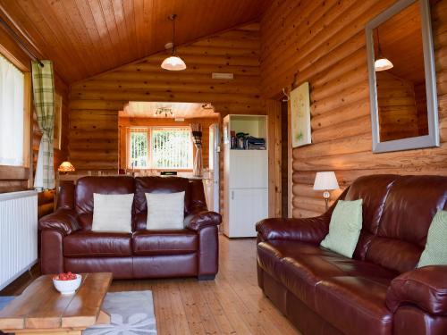 Fingask Log Cabin - S4394