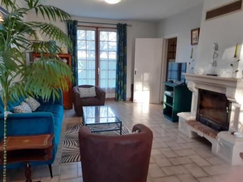 Gîte Azay-le-Rideau, 3 pièces, 4 personnes - FR-1-381-279