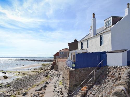 White Cottage - Lower Largo