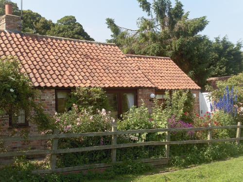 Wisteria Cottage - Skirpenbeck