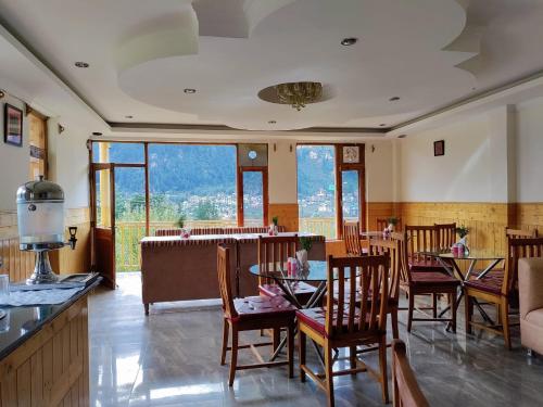 Facilities, Hotel Mountain Face in Gadherni