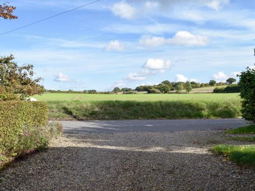 Field View Cottage