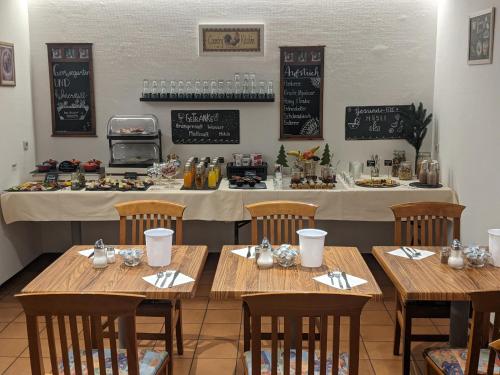 Rheinauer Hof - bed & breakfast 4