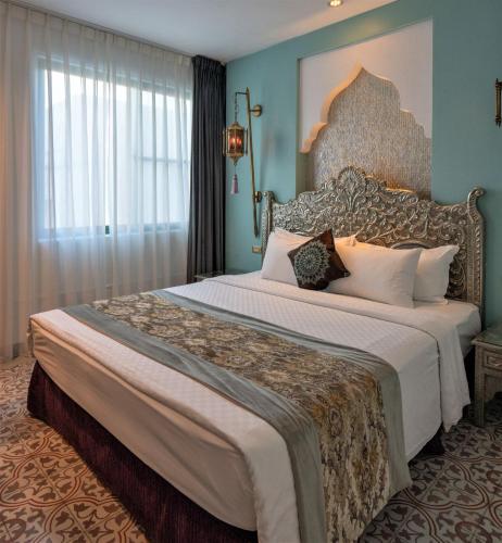 room detail thumbnail 0