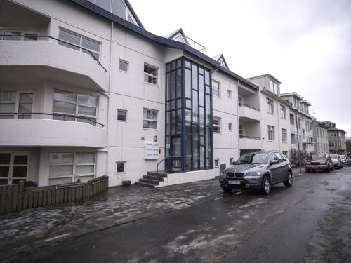 Reykjavík Central Apartments - image 12