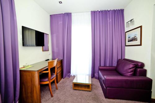 Classic Double or Twin Room