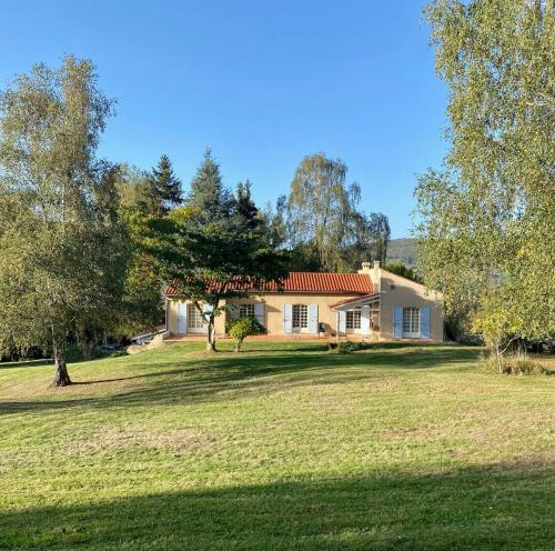 Foix Villa 150m2 dans très grand parc arboré - Location, gîte - Foix