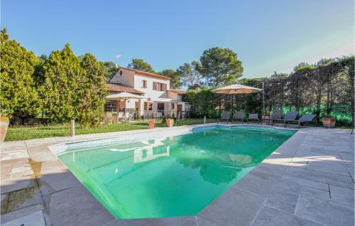 Maisons de vacances Stunning Home In Mougins With 4 Bedrooms, Wifi And Private Swimming Pool