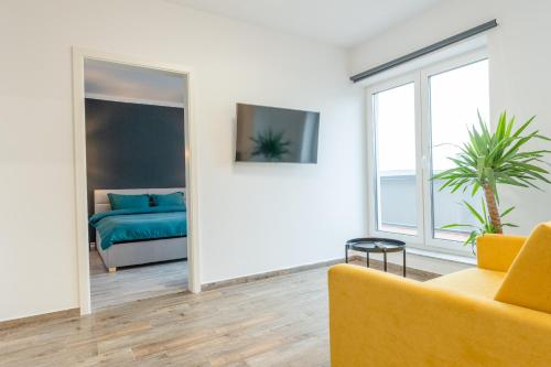 Skylark - Zurich Studio with Terrace & Mountain view, Брашов (фото 3)