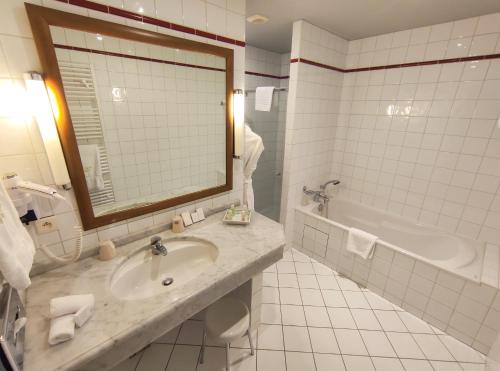 Le Manoir Au Lac 4 etoiles