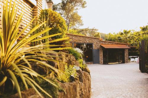 Létesítmények, CARIBBEAN Home in Montcada