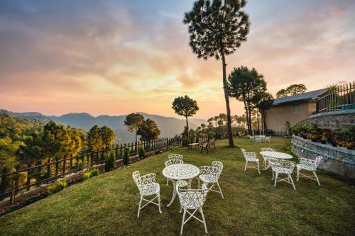 周邊環境, WelcomHeritage Parv Vilas Resort & Spa in 卡紹利