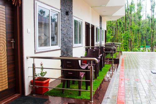 ทัศนียภาพภายนอกโรงแรม, Kurinji Inn in ไคมารา