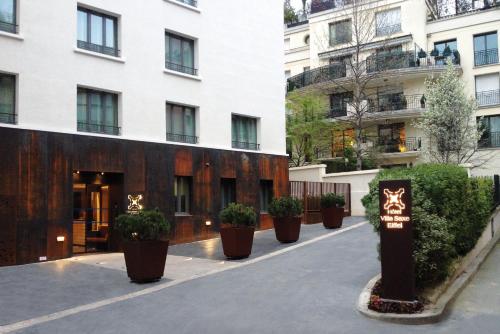 Hotel Villa Saxe Eiffel 4*