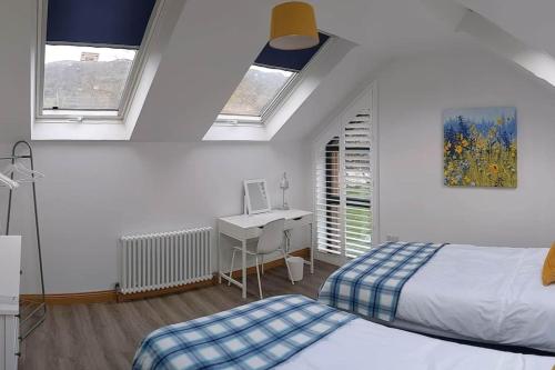 Cosy 2 Bedroom Coach House in คาสเซิลวิว