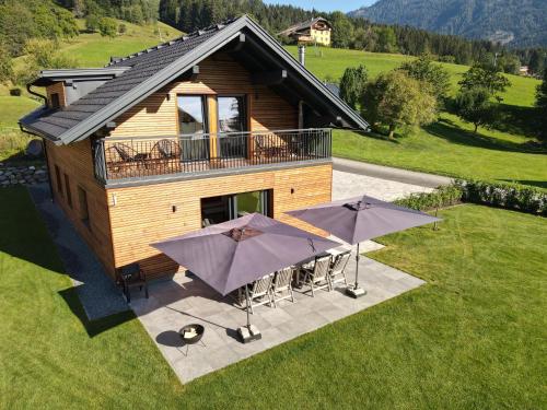  Luxury Chalet Mauthner Alm, Pension in Kötschach