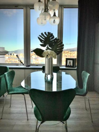 Central penthouse with spectacular sea and city views, Genua (zdjęcie 9)