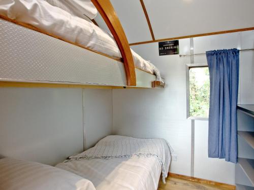 Brunel Boutique Railway Carriage 1