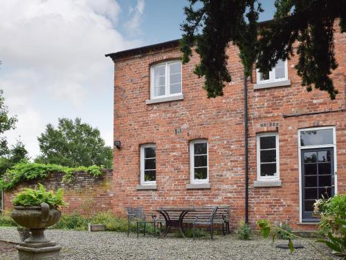 Wisteria Loft-24773 - Tenbury