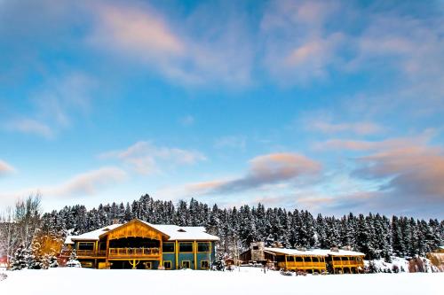 Rainbow Ranch Lodge