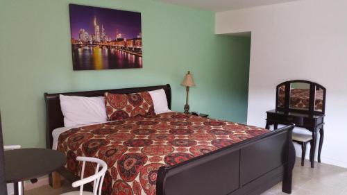 Royal Budget Inn – Miami, FL