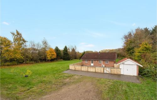 Gorgeous Home In Herning With Wifi