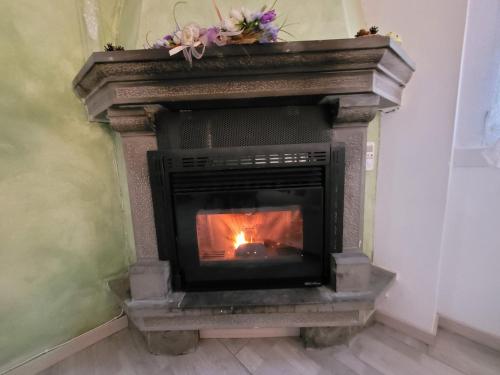  Green House Mountain Lake Iseo Hospitality in Bossico