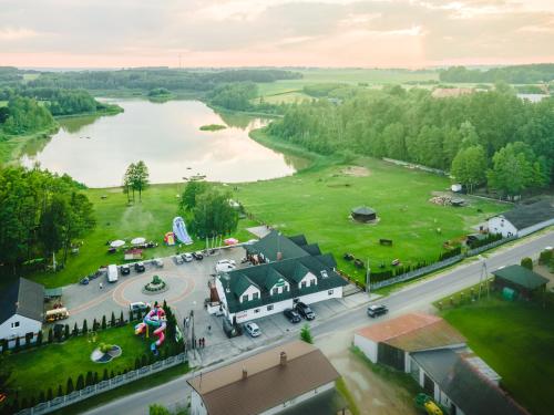 Agrotourist Maryska Małe Leźno - Hotel - Małe Leżno