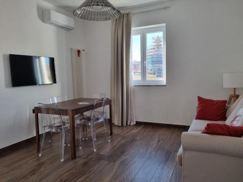 Metro Art Suite Napoli Room Type - Two-Bedroom Apartment