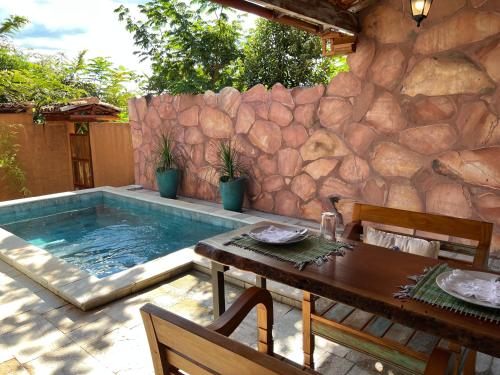Deluxe Bungalow image 5