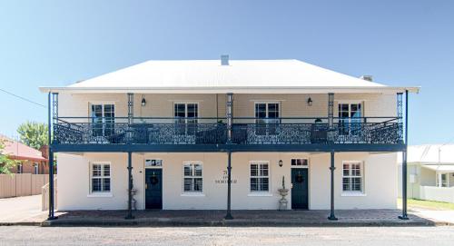 70 On Mortimer, Mudgee