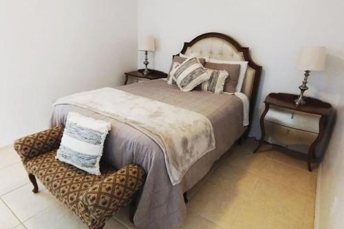 Family 5 bedroom villa