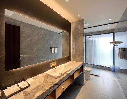Two-Bedroom Villa image 1
