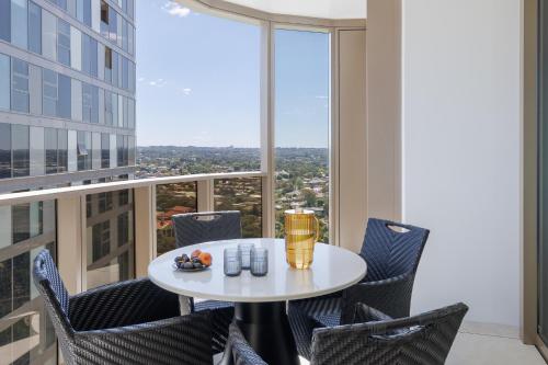 Meriton Suites George Street, Parramatta