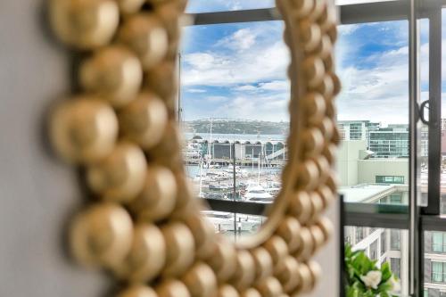 The Golden Hour Penthouse, Auckland (photo 4)