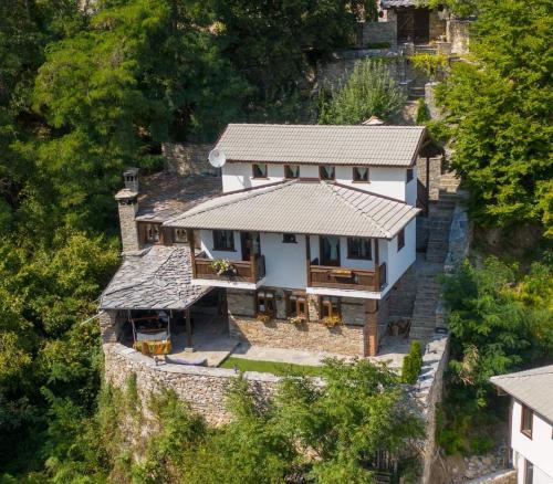 Yancheva Guest House in Delčevo