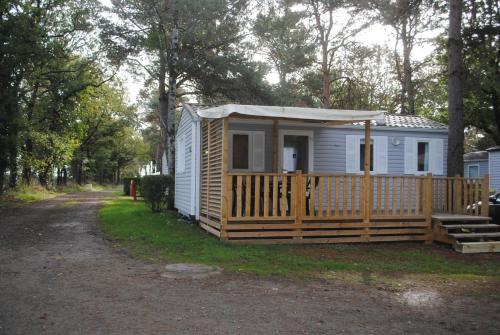 Mobil Home camping 3*** piscine chauffée